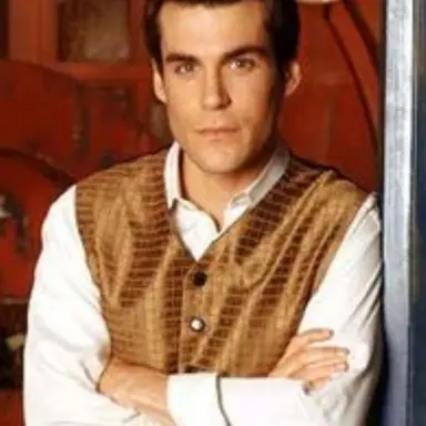 Profile image of Simon