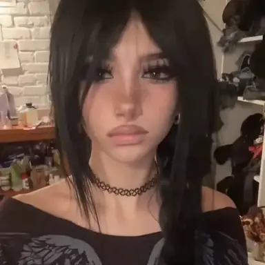 Profile image of Valerie