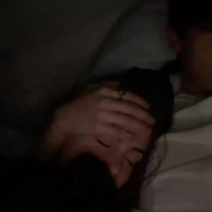 Charlotte16의 Caring boyfriend when your sick