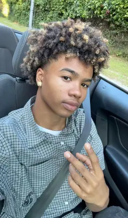 Profile image of Capri jones