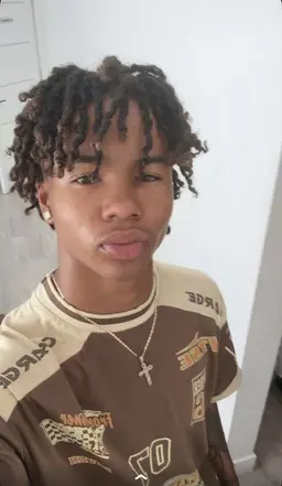 Profile image of Capri jones
