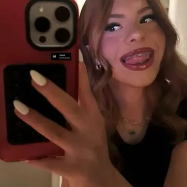 Profile image of Sky miller