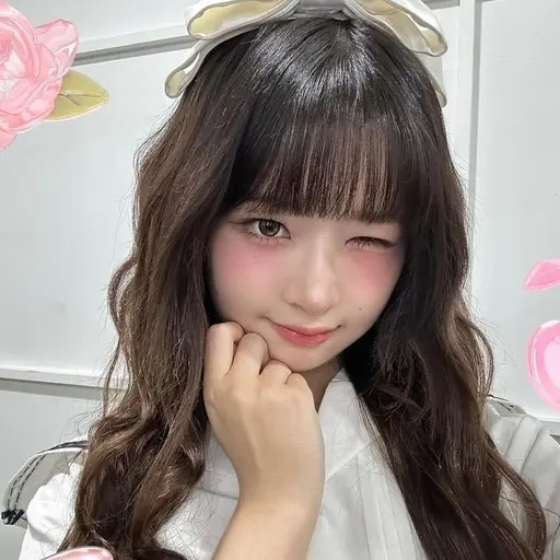 ive_iLOVEYOU의 나오이 레이