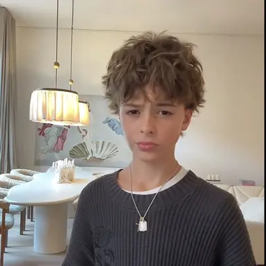 Profile image of Moeyz