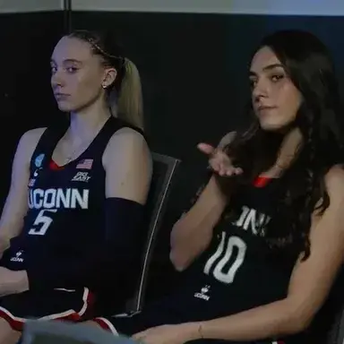 Profile image of Nika and Paige