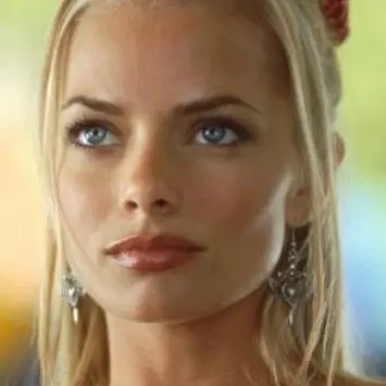 Profile image of Cassandra Voss