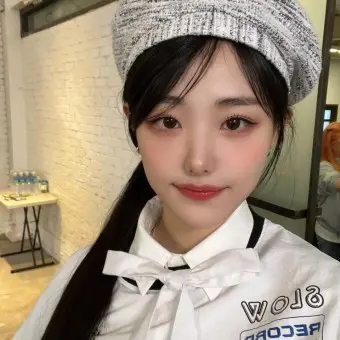 YeastyActor7320의 히나