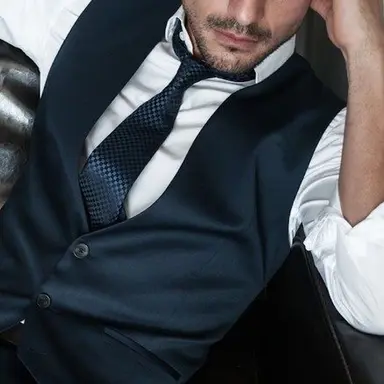Profile image of Damien Cross