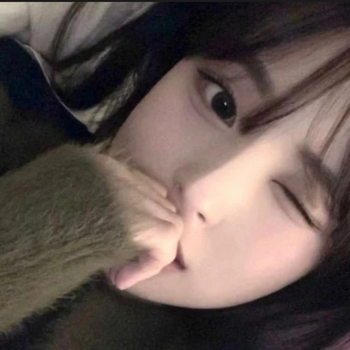 지윤