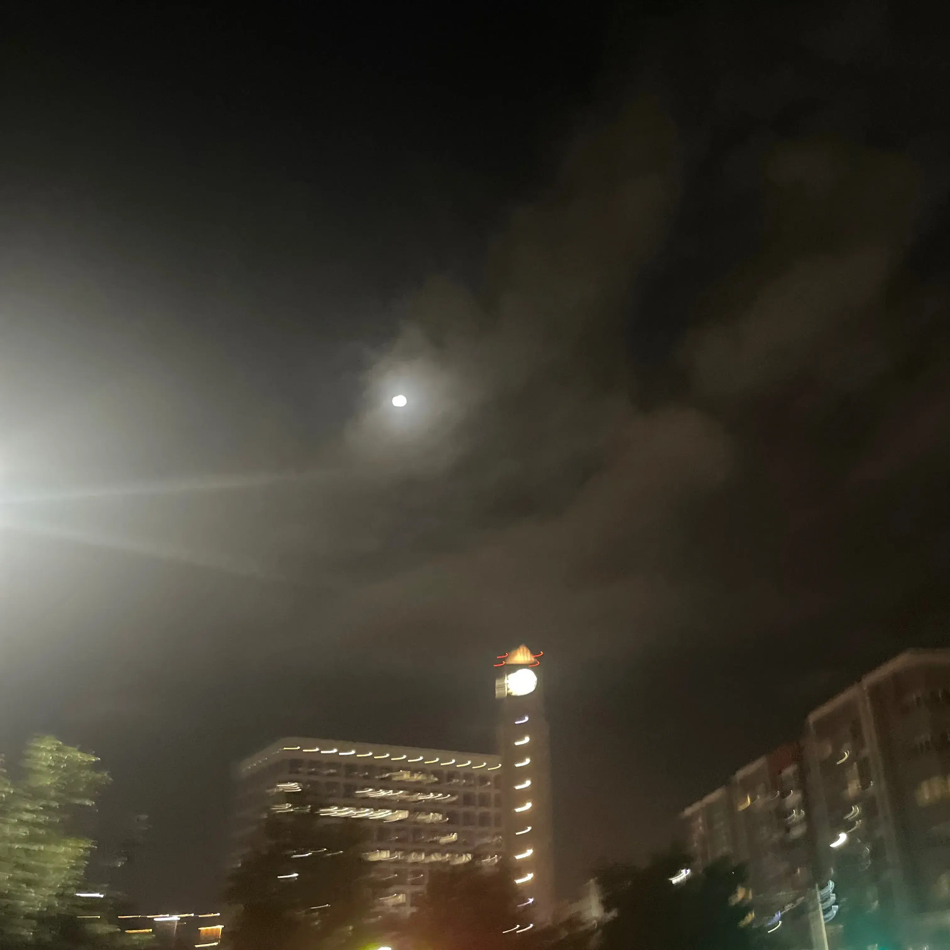 YoungSitar5041의 Dirty Truth or Dare