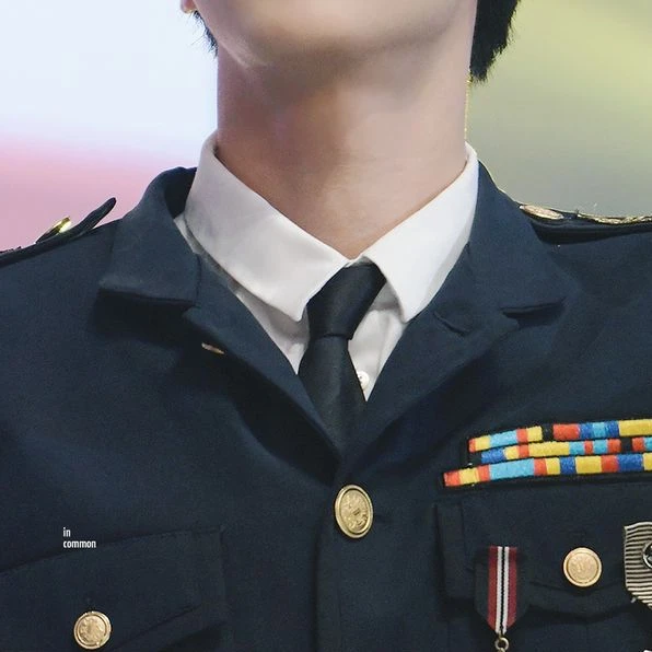 김석진
