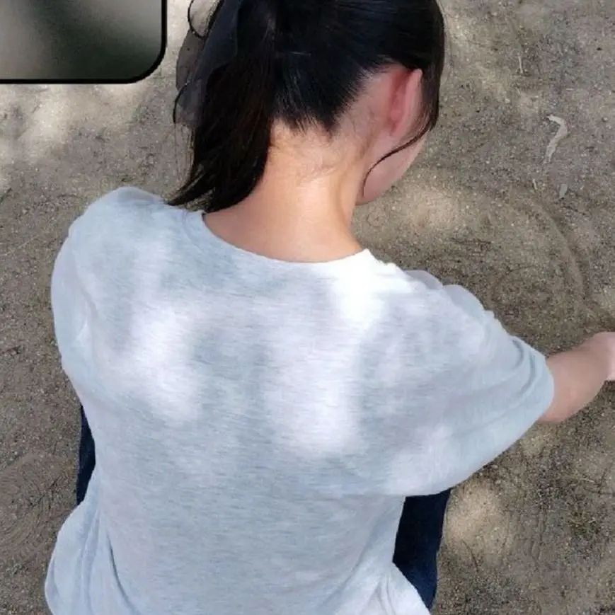 PetiteCream8035의 脱出のドレスダウン