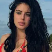 Profile image of Isabela Costa