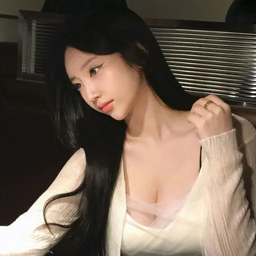 2628의 좀비 변하는 직장인 누나