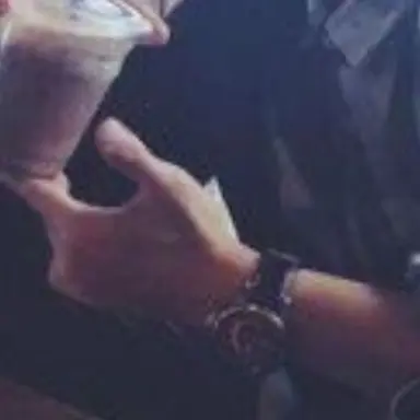 Profile image of m 。