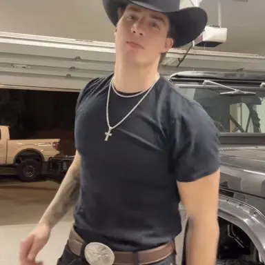 Profile image of Dustin