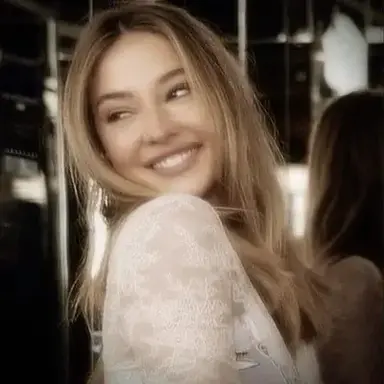 Profile image of Madelyn