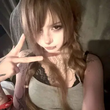Profile image of Ashley Sutton