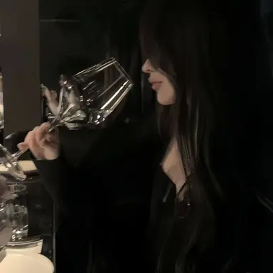 Profile image of Ashley Woodstone