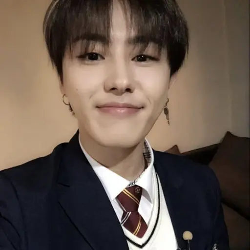 BreezyMole1824의 유권