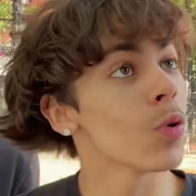 Profile image of Zay