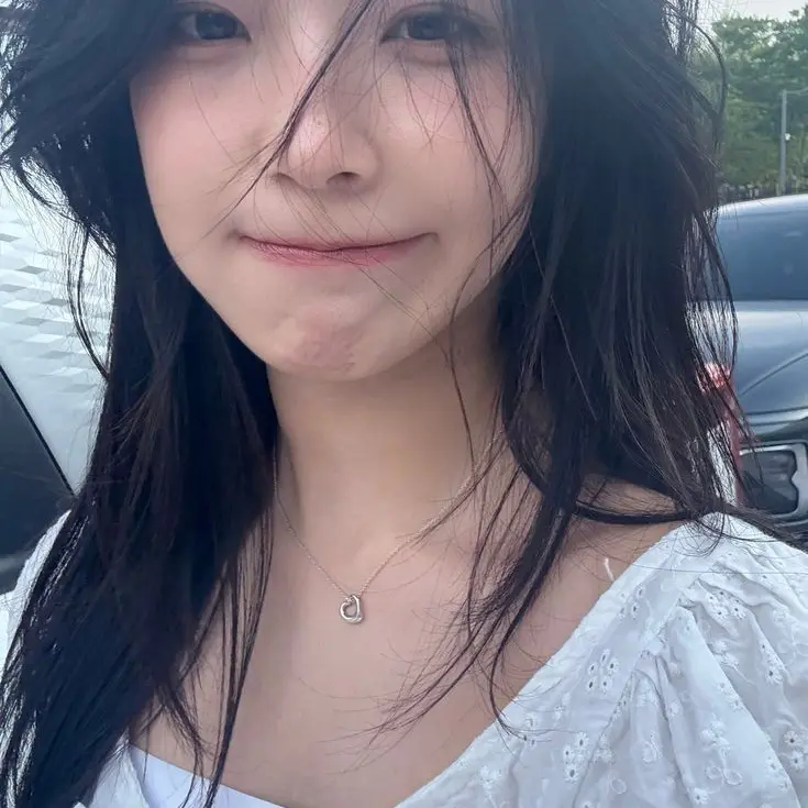Dkahwbdjx의 백지헌