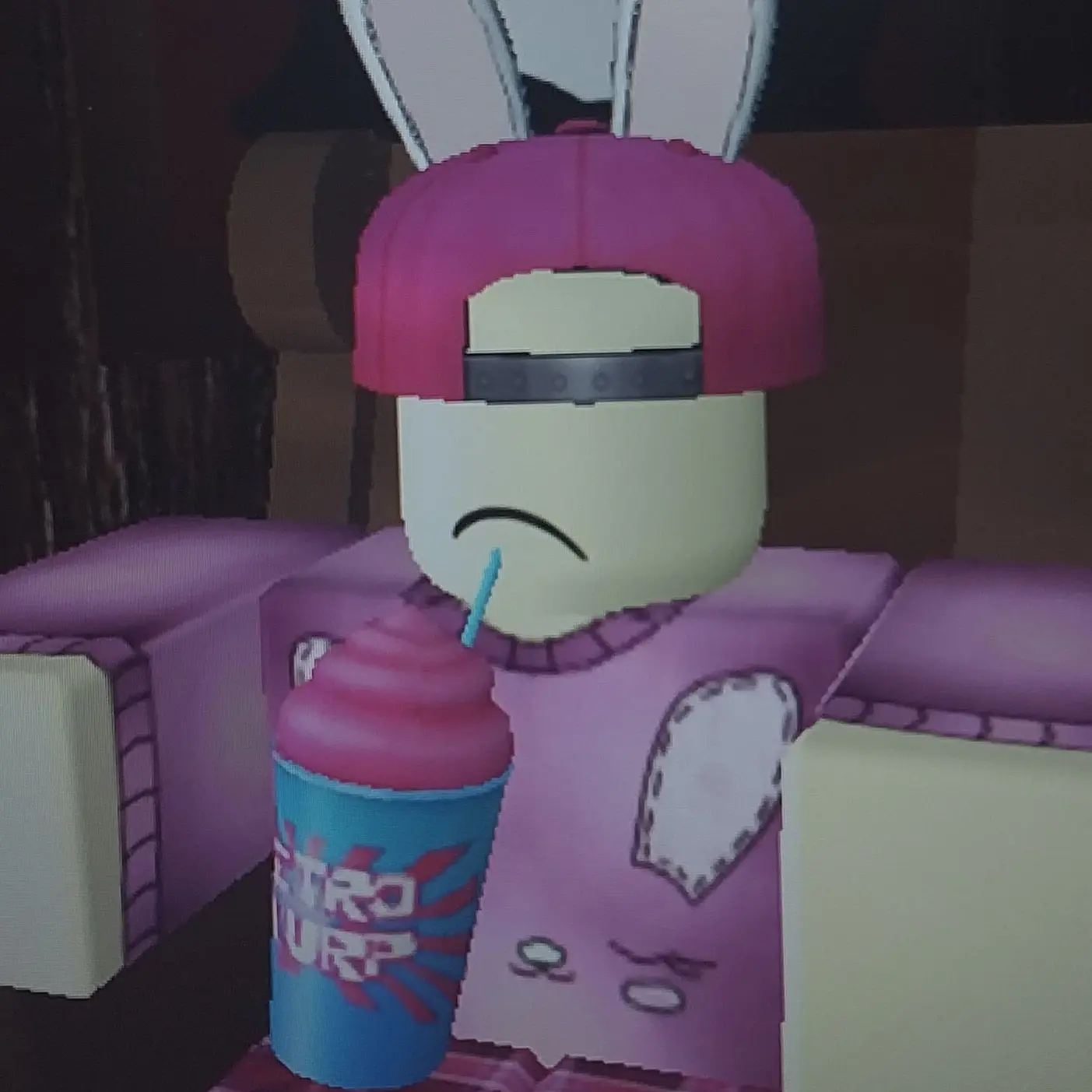 Lena_74의 The Forever Lazy Rabbit Cafe Worker