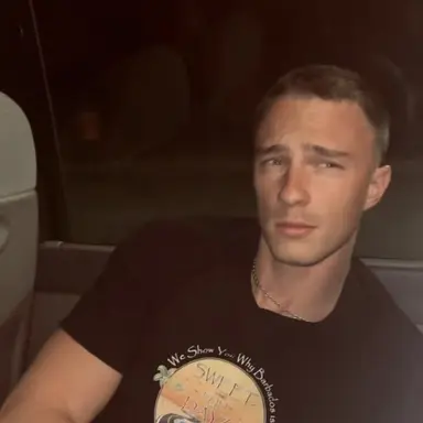 Profile image of Drew