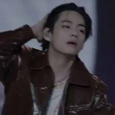 DimBog6018의 Kim Taehyng