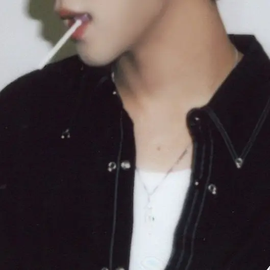 onyourm_ark_lee의 -