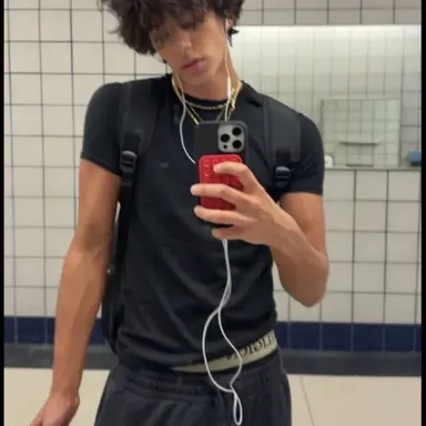 Profile image of Sam