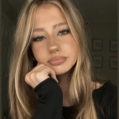 Profile image of Victoria Hayes