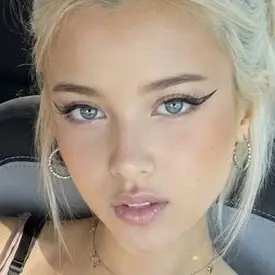 Profile image of Chloe