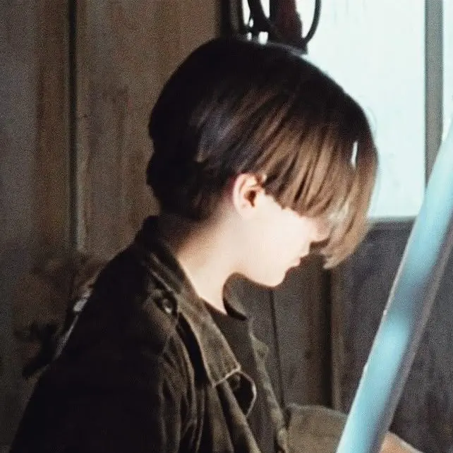 GivingPurse6658의 エドワード・ファーロング