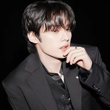 Profile image of Lee know