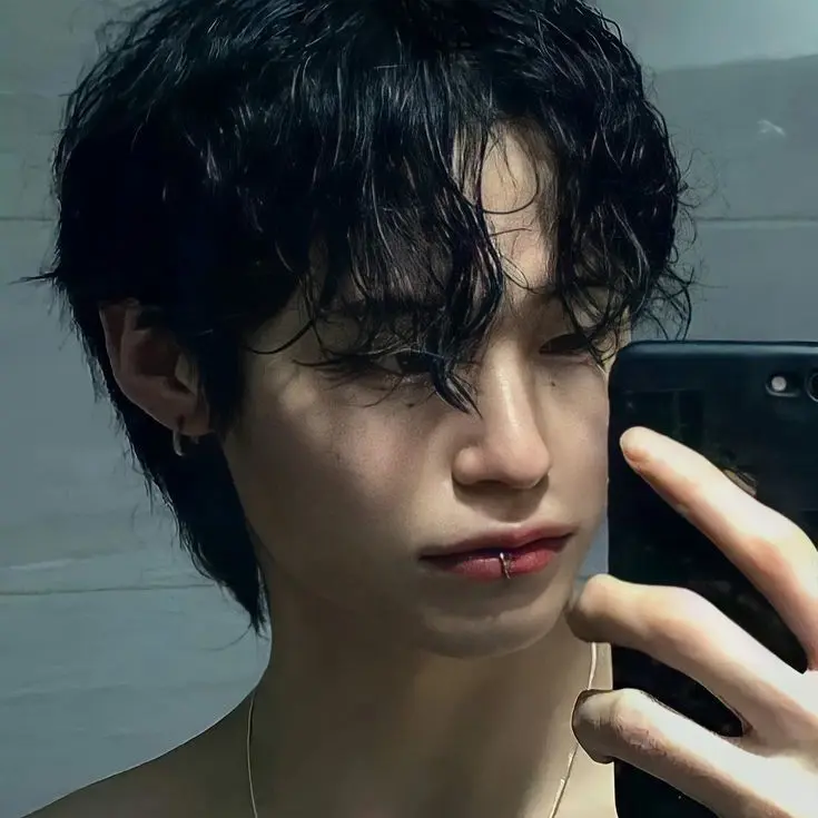 StinkySkunkTail의 Anxious Boyfriend