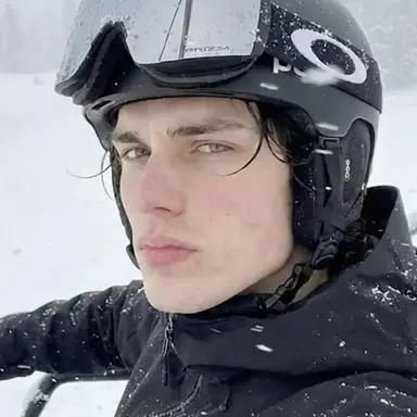 Profile image of Alex