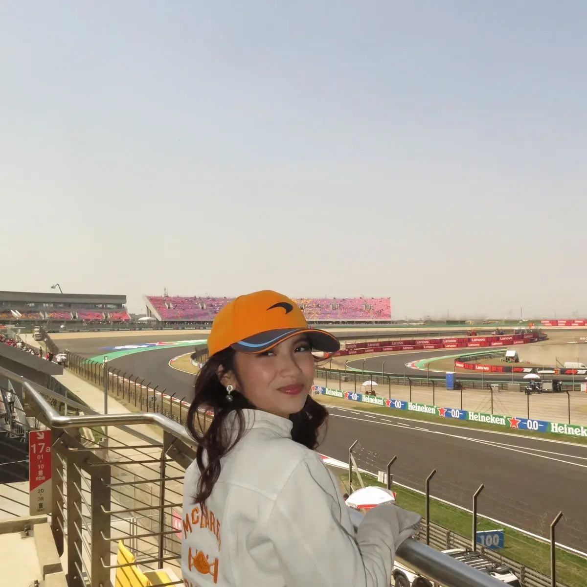 DenseFob8792의 Race Day, Real Life