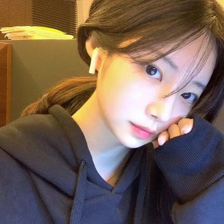 RealScrew4649의 조유나 선배