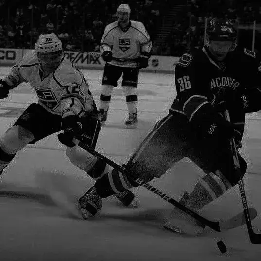 KindTube9200의 Ethan Vance Hockey Rival