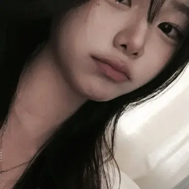 Profile image of Lily chen