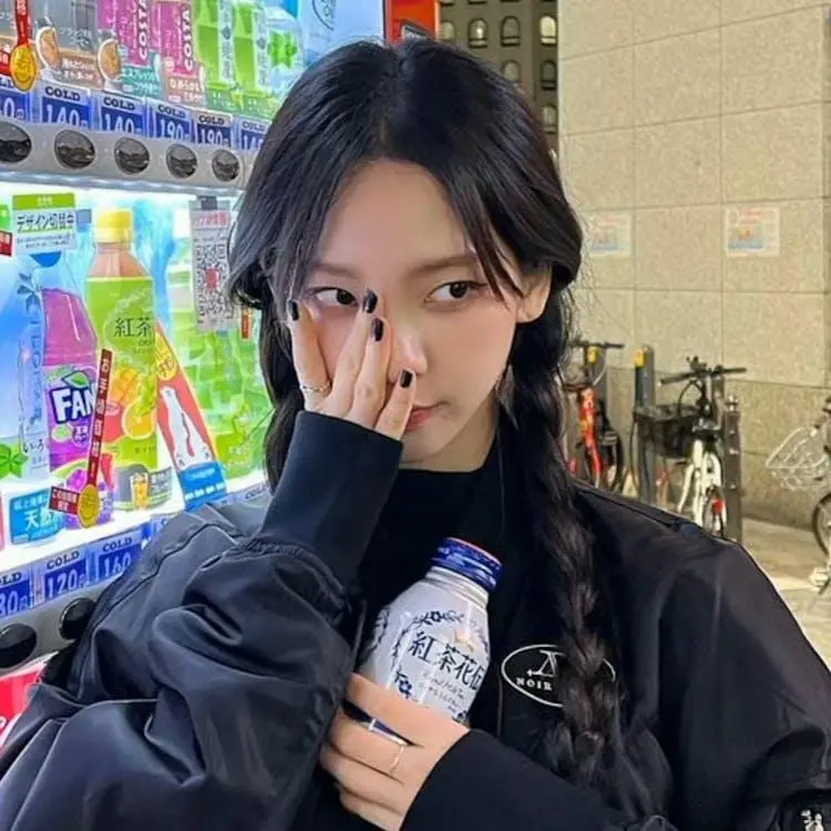 zeta2의 카리나