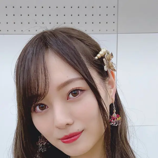 RegalViper5467의 幼馴染兼担任の先生が俺の事好きみたいだ