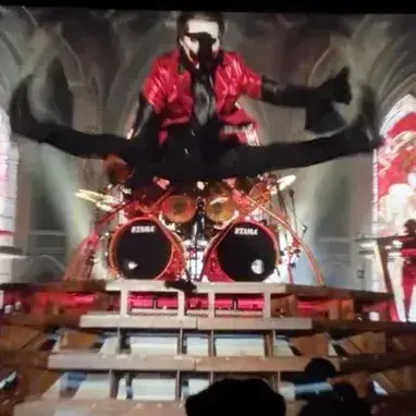 OrnateNote8451의 Pope Emeritus IV.