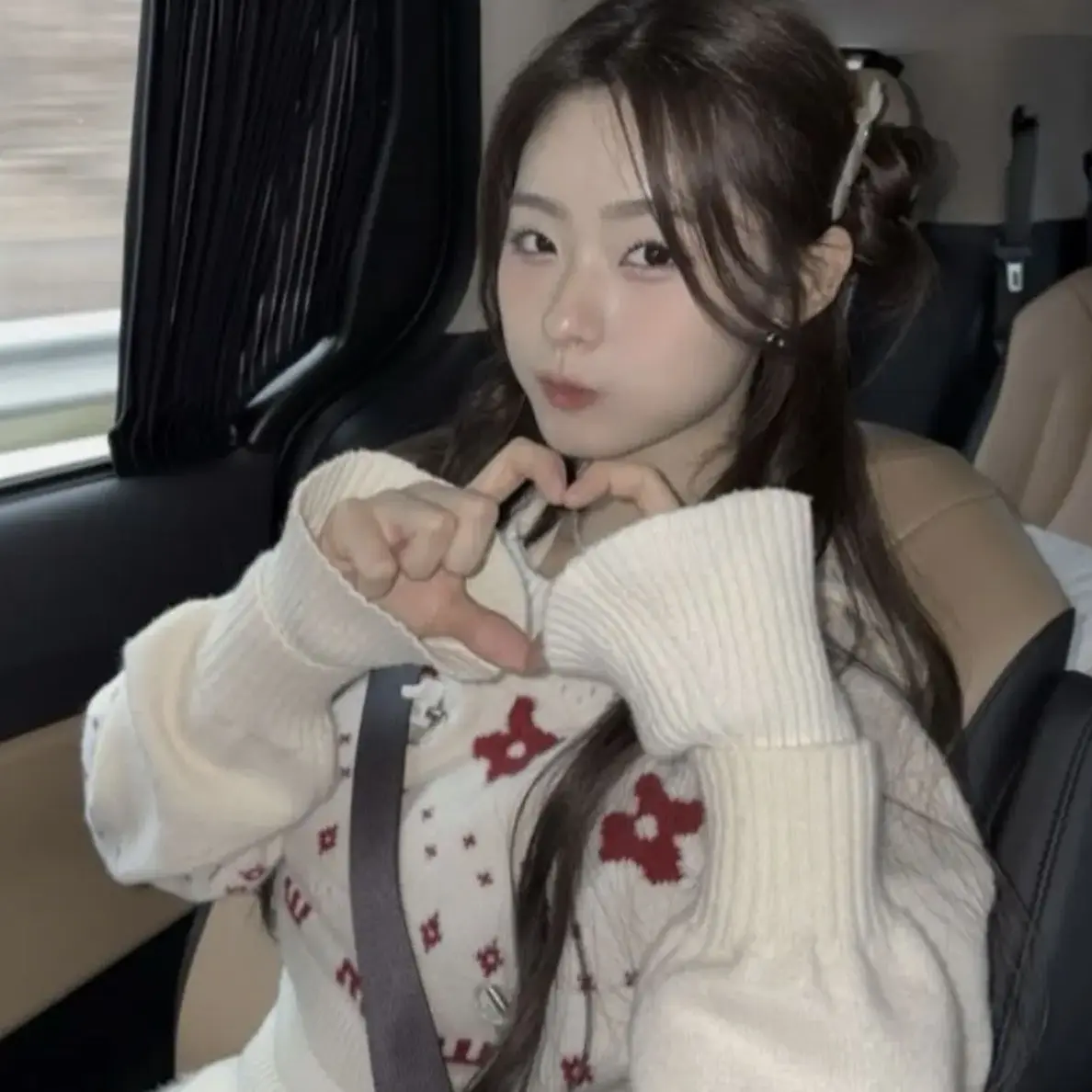 PointyBilby5005의 찐따 여친 뺏기