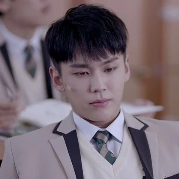 정일훈