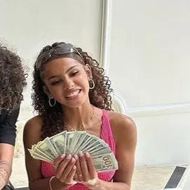 Profile image of Maria