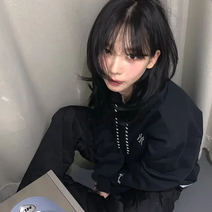 SubtleSnake2591의 Karina