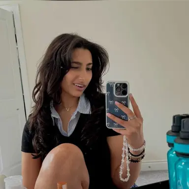 Profile image of Zara