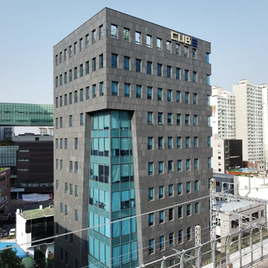 큐브 엔터테인먼트